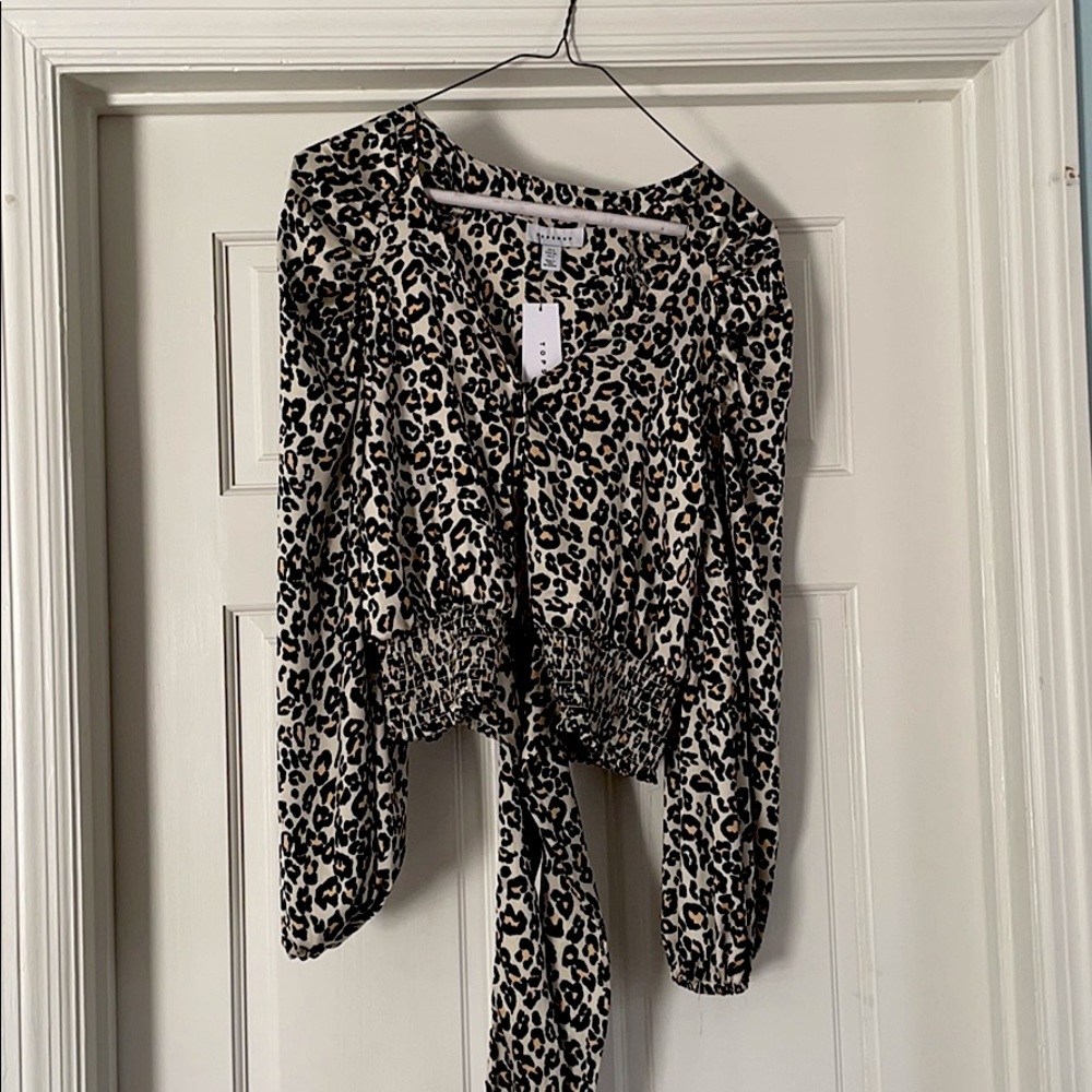 Topshop cropped puff sleeve top